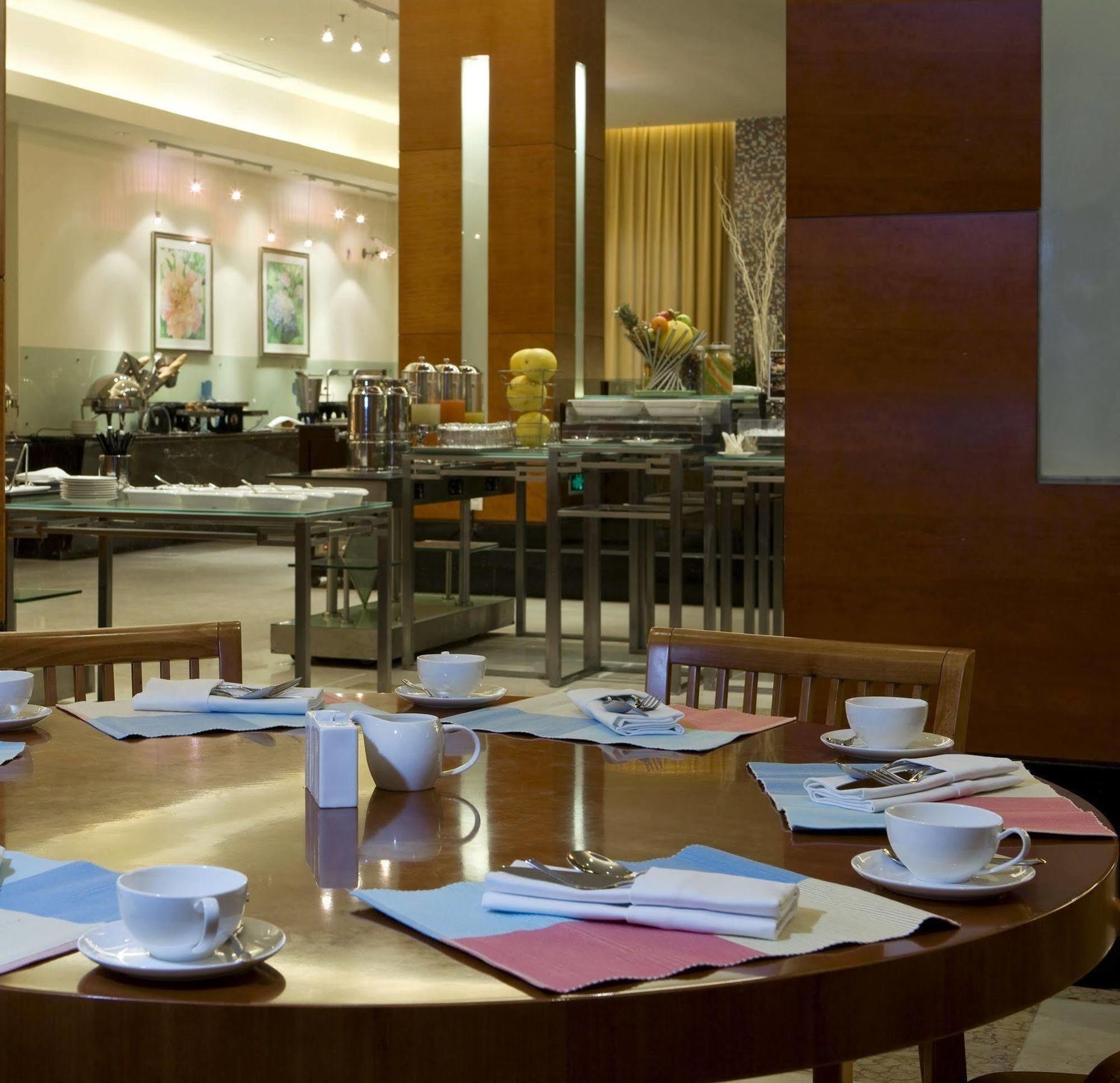 Merryland Traders Hotel Changshu Dış mekan fotoğraf